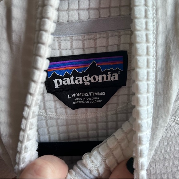 Patagonia Worn Wear Quarter Zip Pullover Sweater Size Large Eggshell Cream fall - Picture 3 of 17